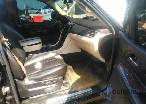 2007 Cadillac Escalade Esv Standard z USA, uszkodzony, nr VIN 1GYFK66827R294490